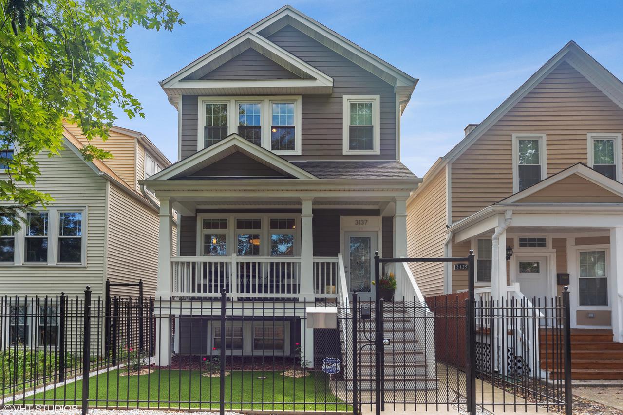 3137 N St Louis Ave., Chicago, IL 60618
