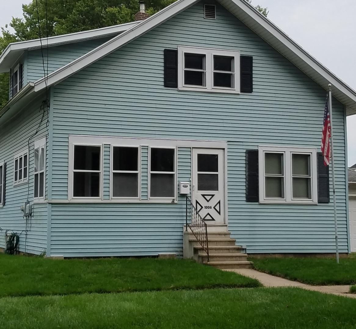 1006 S Hennepin Ave., Dixon, IL 61021