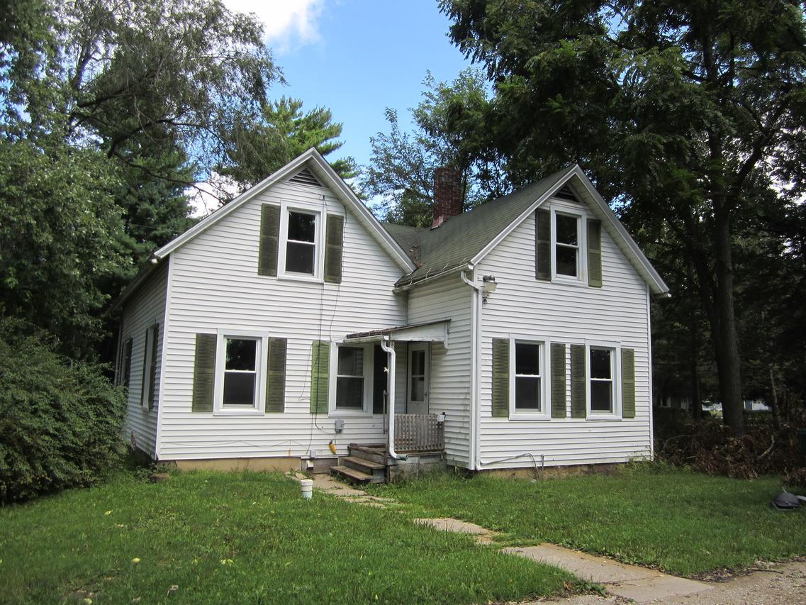 219 W Charles St., Plano, IL 60545