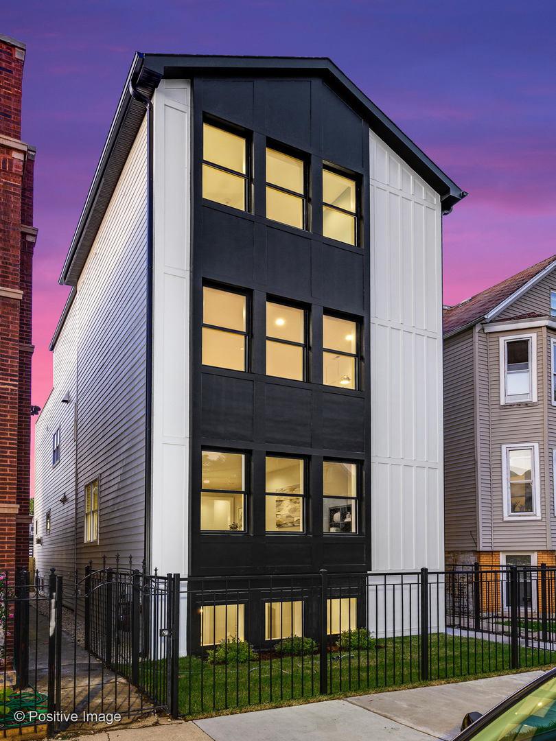 3048 W Lyndale St. #2, Chicago, IL 60647