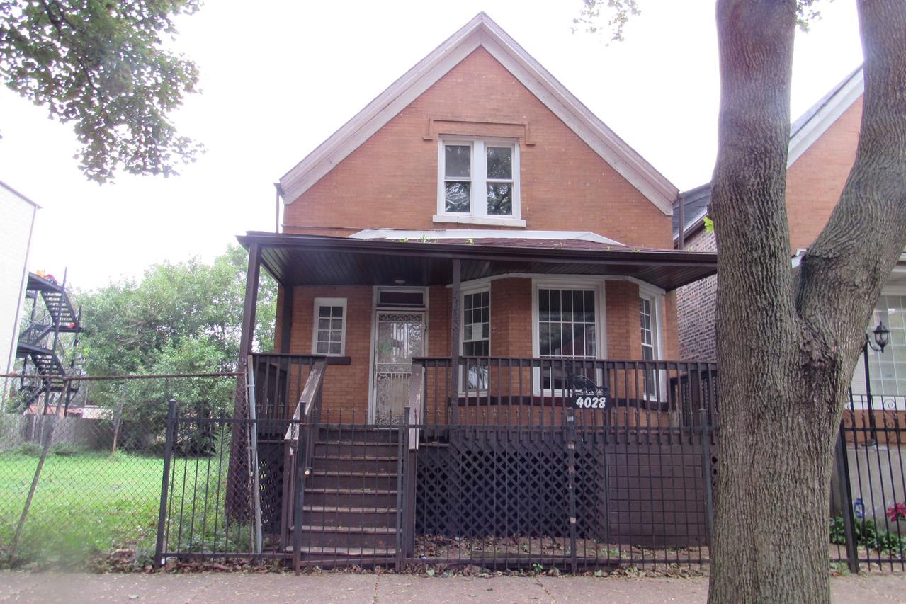 4028 W Gladys Ave., Chicago, IL 60624