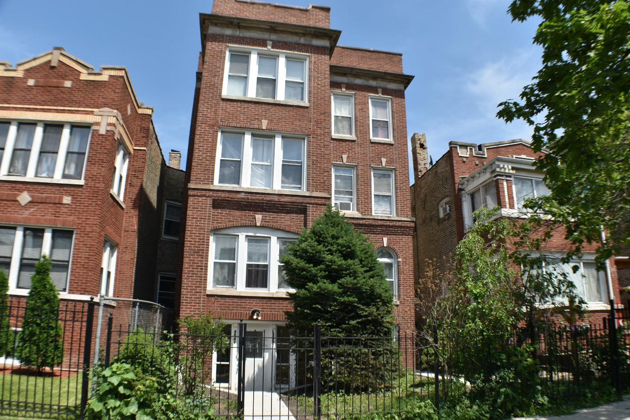 4841 N Sawyer Ave., Chicago, IL 60625