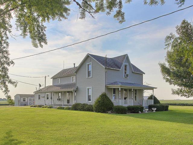 842 CR 300 E, Sadorus, IL 61872