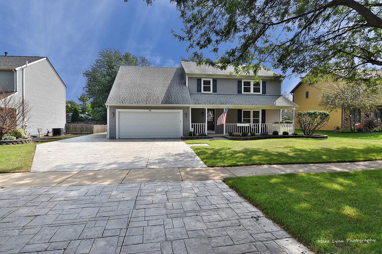 115 Juniper Dr., North Aurora, IL 60542