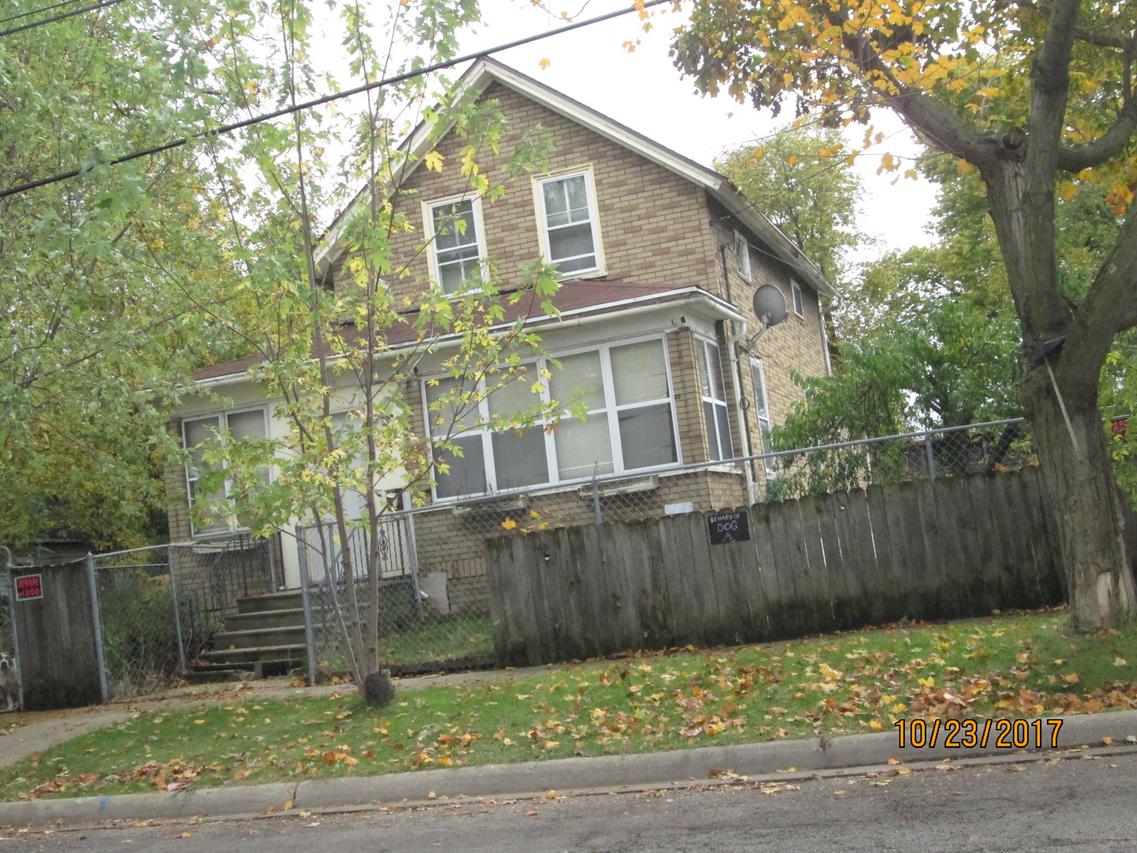 1115 10th Ave., Rockford, IL 61104