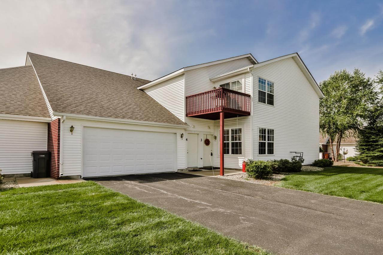 10372 Marblewing Rd. #3, Roscoe, IL 61073