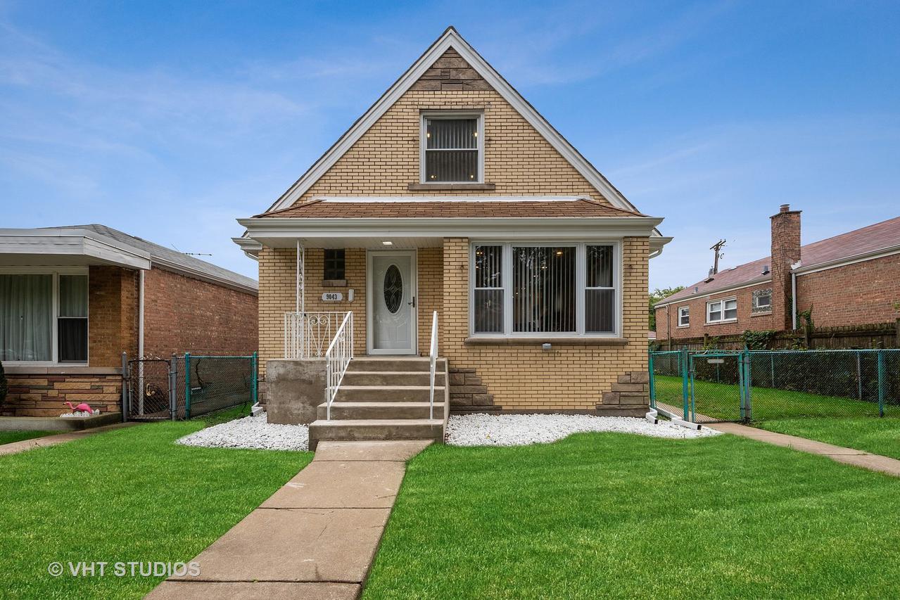 9043 S Jeffery Blvd., Chicago, IL 60617