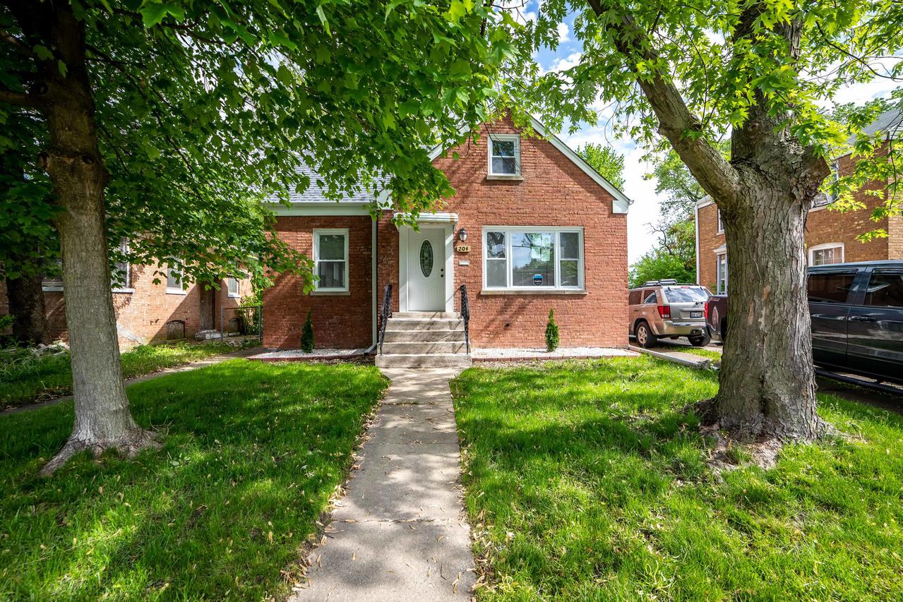 204 E 141st Pl., Dolton, IL 60419