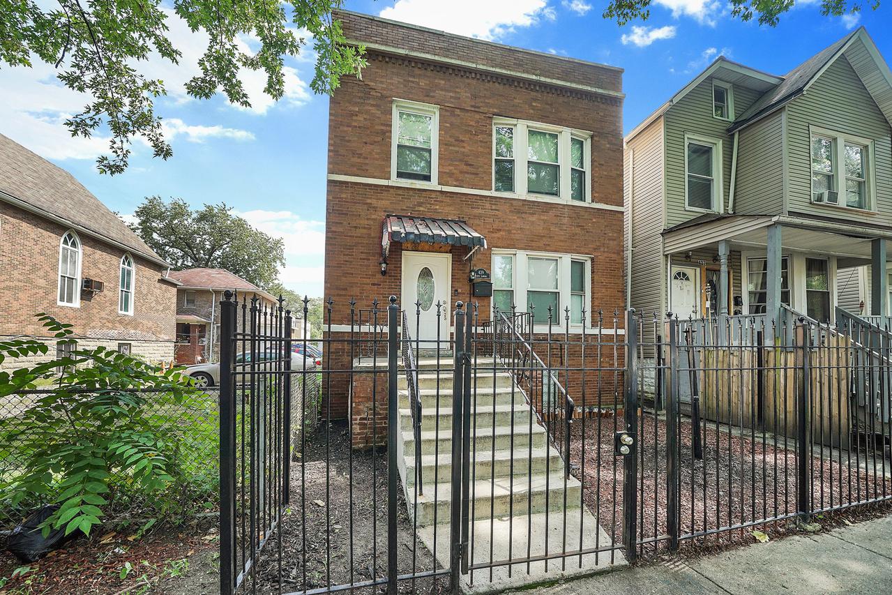 439 N Lawler Ave., Chicago, IL 60624