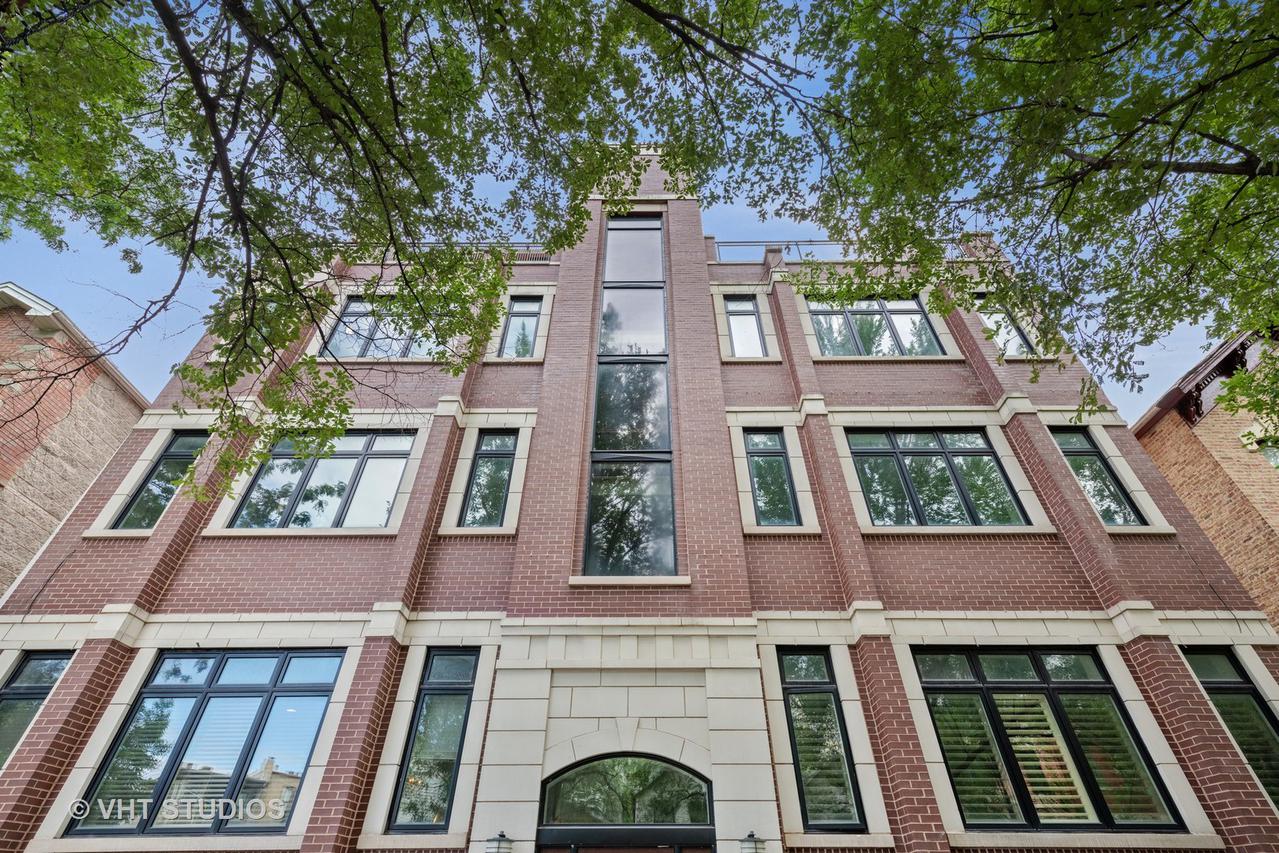 1503 W Thomas St. #2E, Chicago, IL 60642