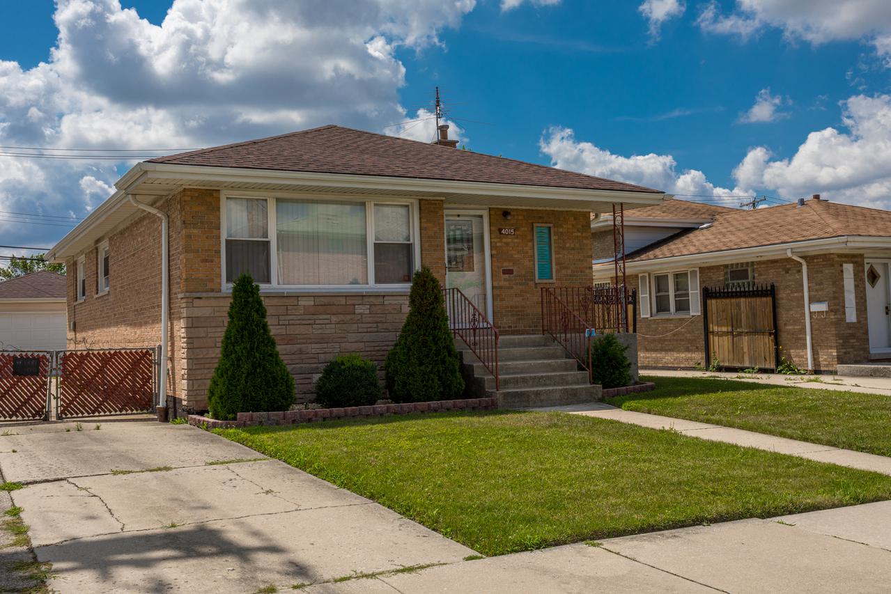 4015 W 80th Pl., Chicago, IL 60652