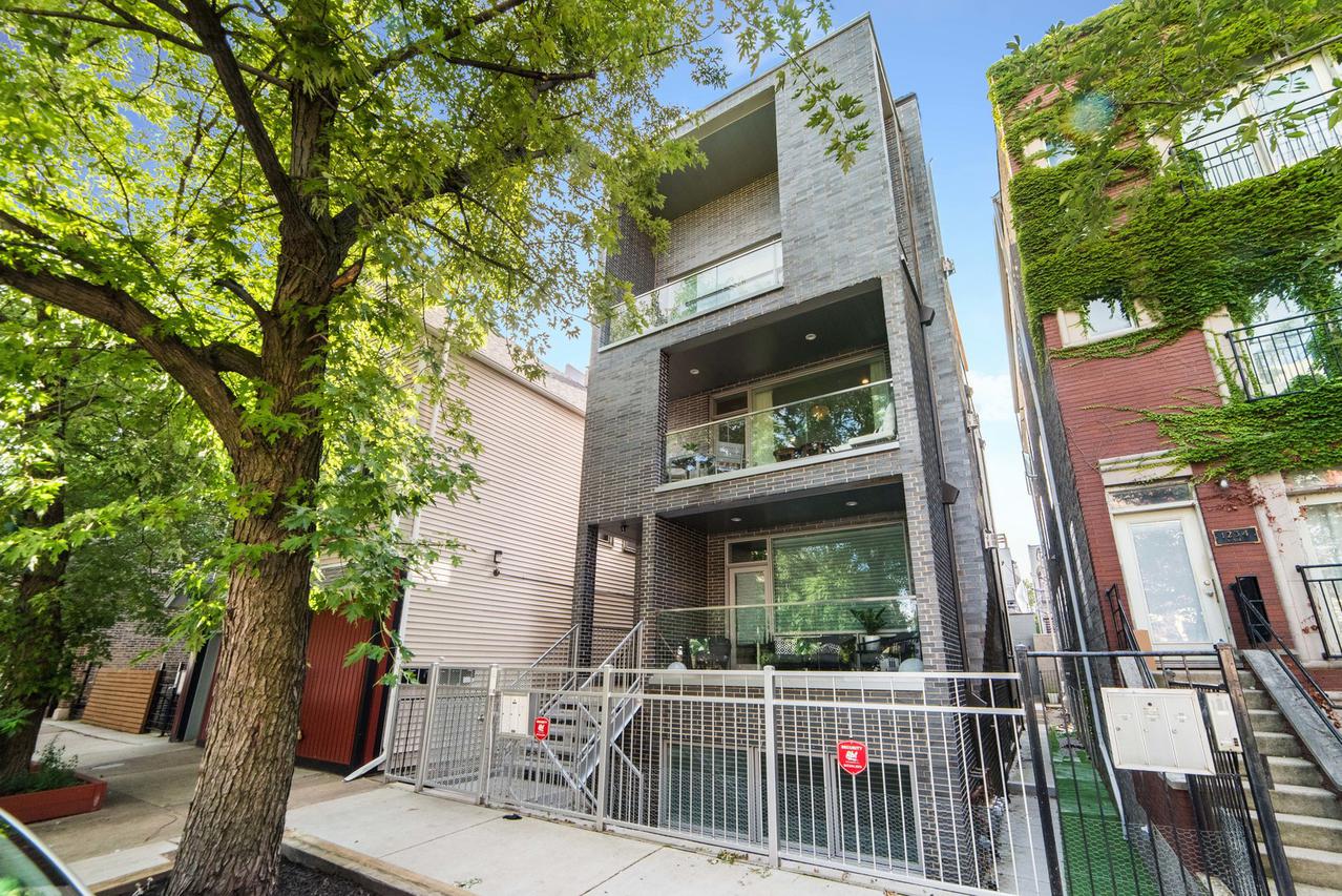 1232 N Noble St. #2, Chicago, IL 60642
