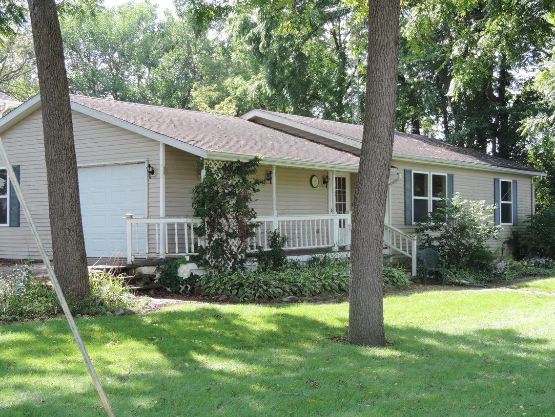 502 S 3rd St., Malta, IL 60150