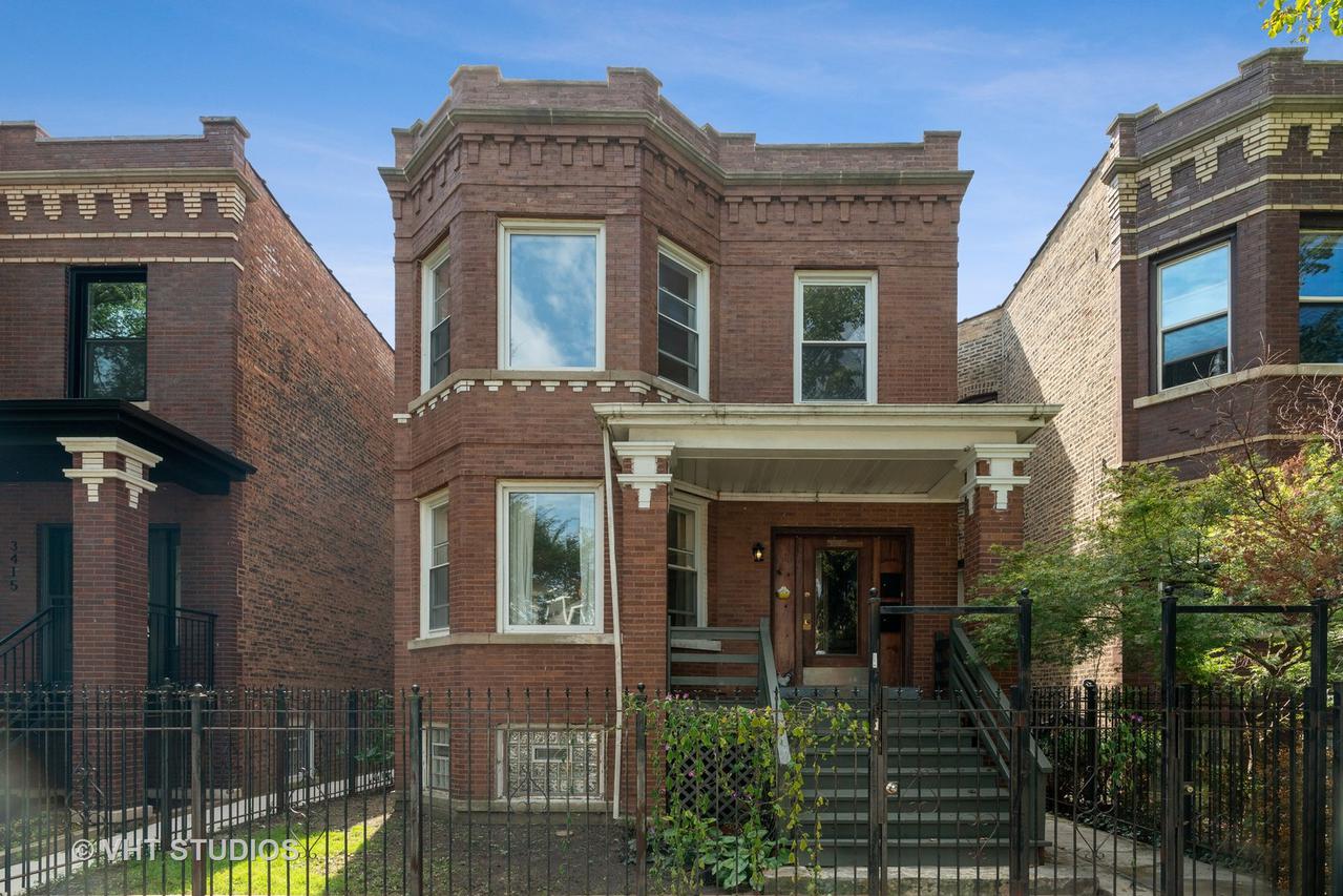 3417 W Shakespeare Ave., Chicago, IL 60647