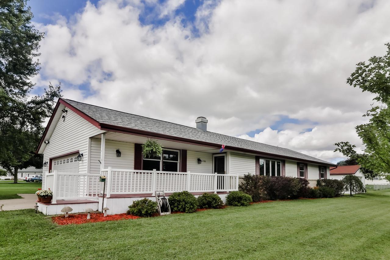 11780 Balsa Ln., Roscoe, IL 61073