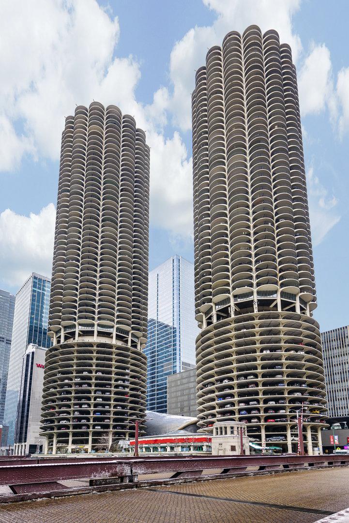 300 N State St. #5206, Chicago, IL 60654
