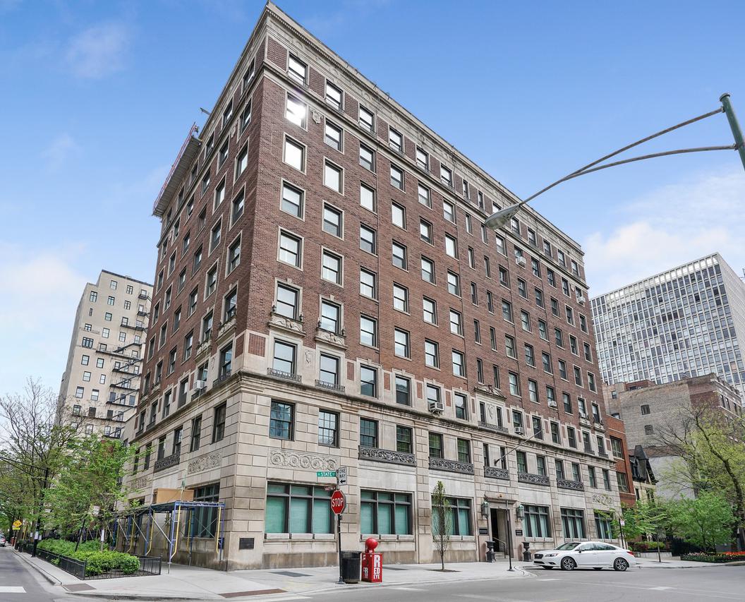 1255 N State Pkwy. #8AC, Chicago, IL 60610