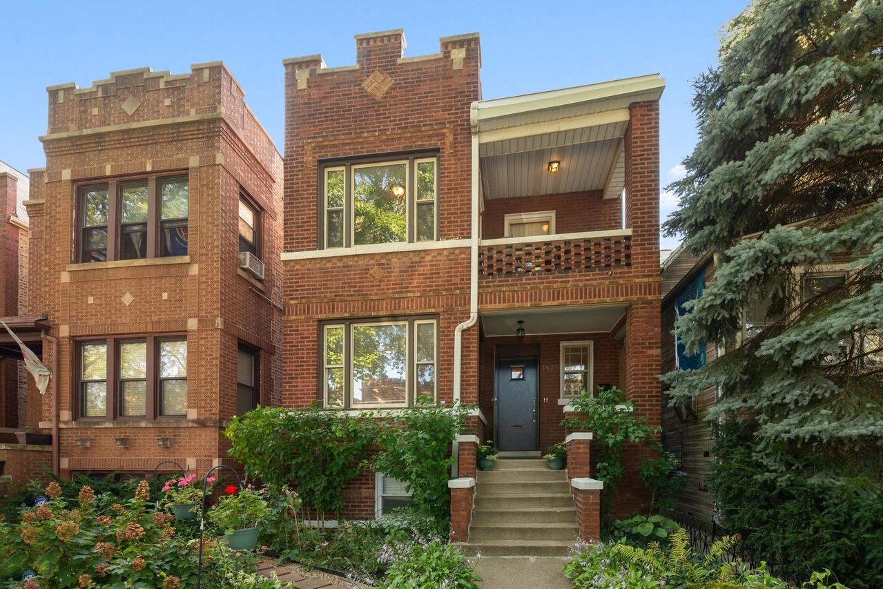 3424 N Hamlin Ave., Chicago, IL 60618
