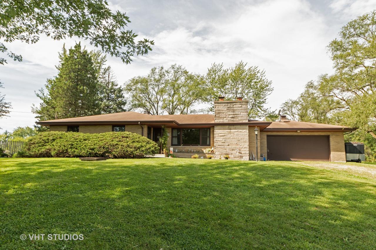 13300 Bell Rd., Lemont, IL 60439