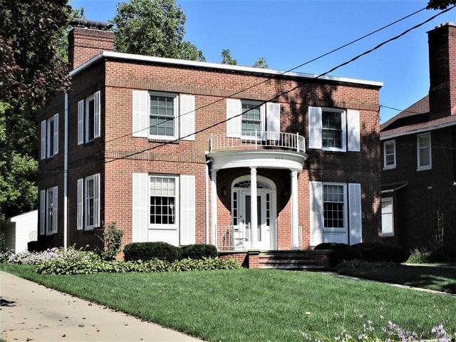 517 E Everett St., Dixon, IL 61021
