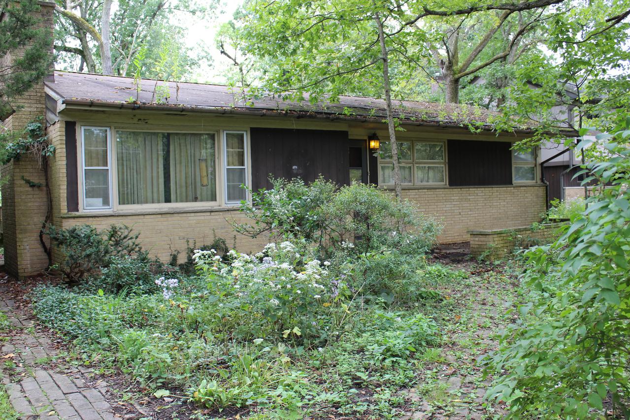 2205 W Wolpers Rd., Park Forest, IL 60466