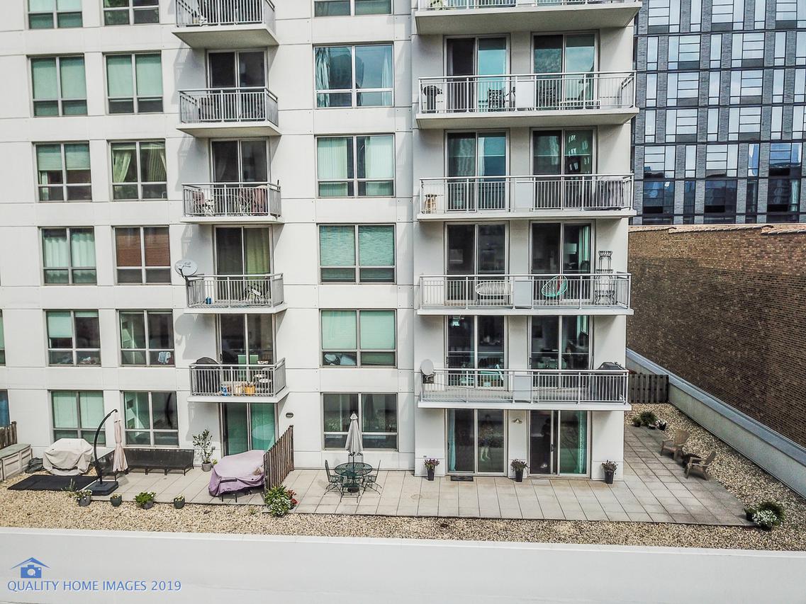 421 W Huron St. #505, Chicago, IL 60654
