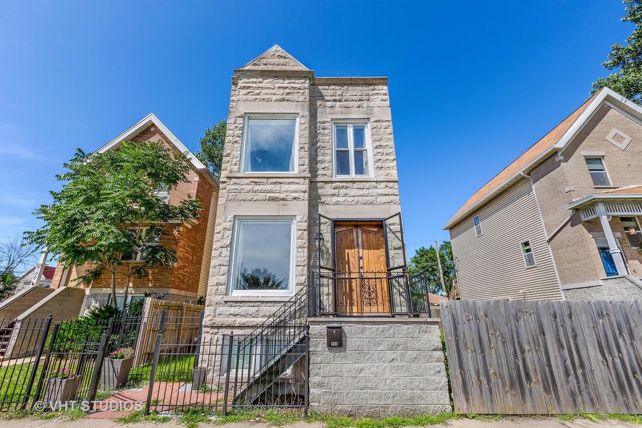 704 E Bowen Ave., Chicago, IL 60653