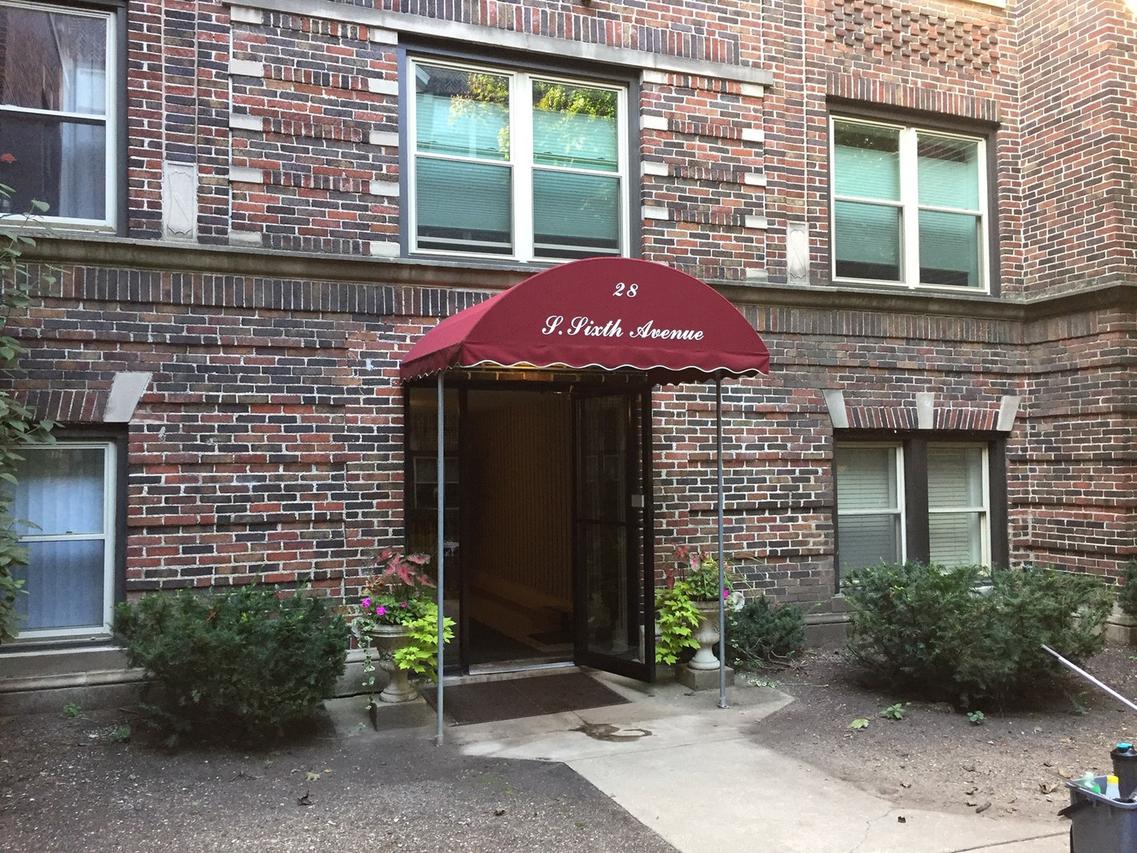 28 S 6th Ave. #GD, La Grange, IL 60525