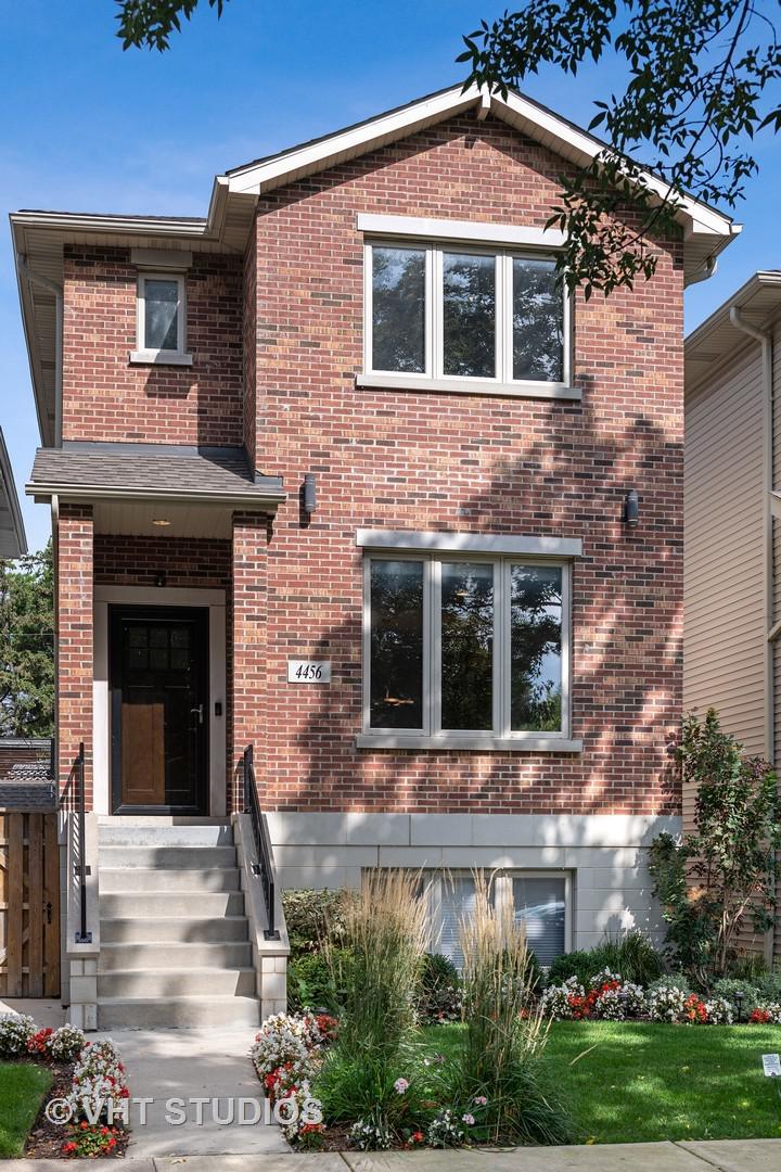4456 W Wilson Ave., Chicago, IL 60630