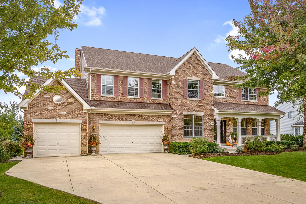 403 Fairway Dr., Bartlett, IL 60103