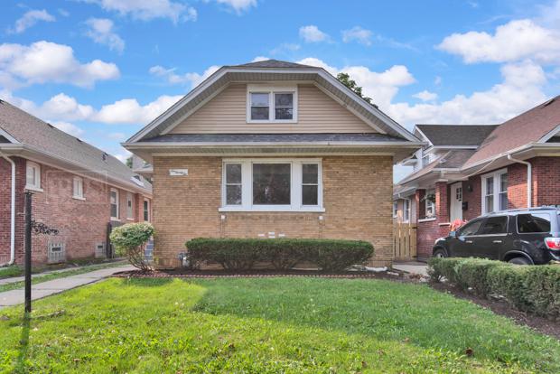 1022 S 12th Ave., Maywood, IL 60153