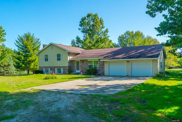 36203 Irish Ln., Custer Park, IL 60481