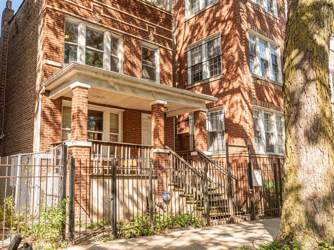 932 N Hamlin Ave., Chicago, IL 60651