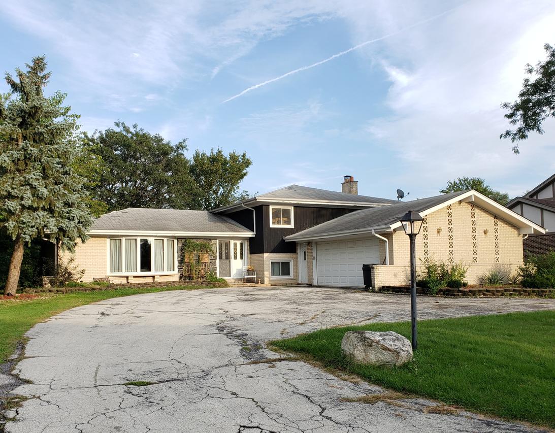 12939 S Seneca Rd., Palos Heights, IL 60463