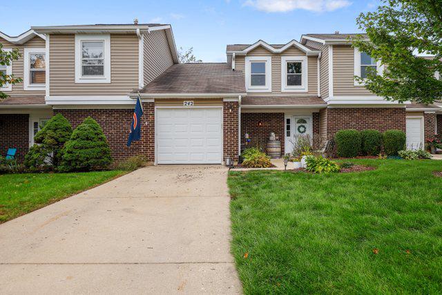 242 Coventry Ct., Bloomingdale, IL 60108