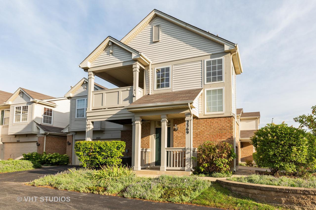 2369 Vanderbilt Dr., Geneva, IL 60134