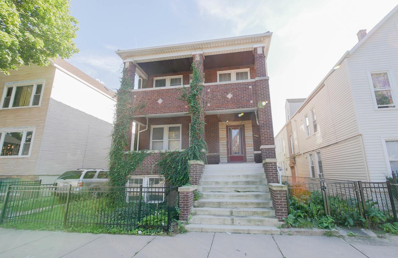 2951 W 40th St., Chicago, IL 60632