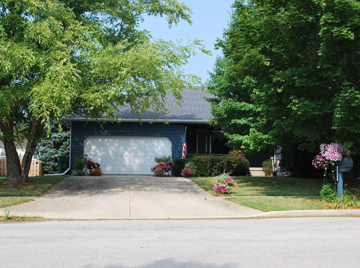 1329 William St., Sycamore, IL 60178