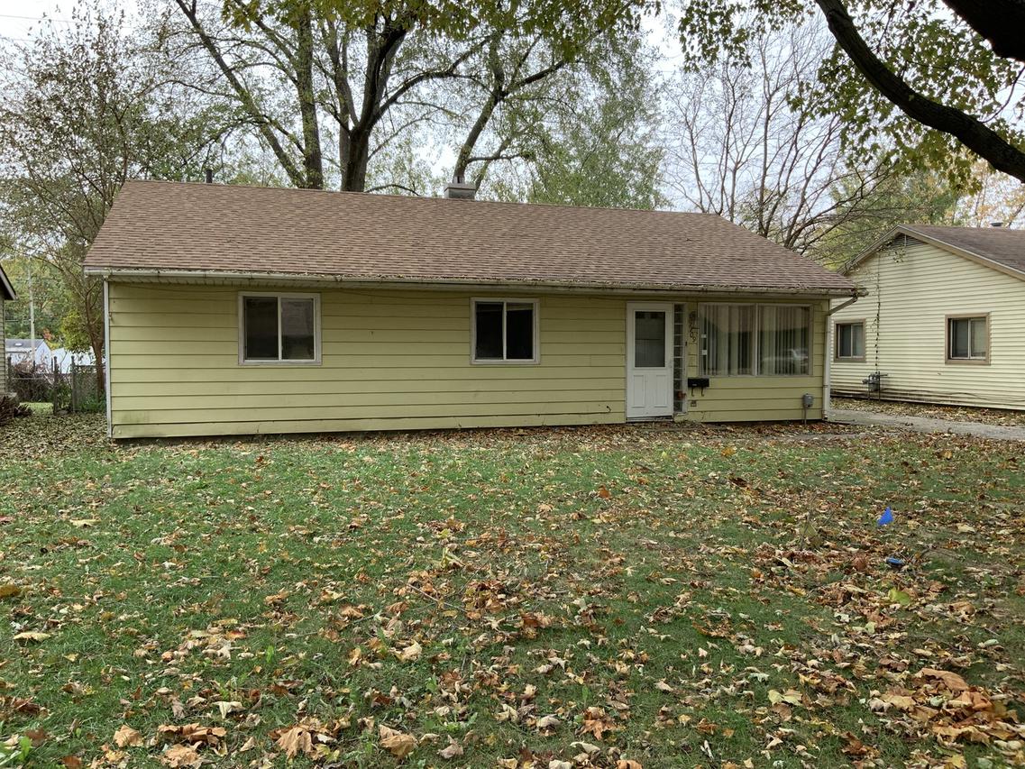 1709 Burnetta St., Champaign, IL 61821