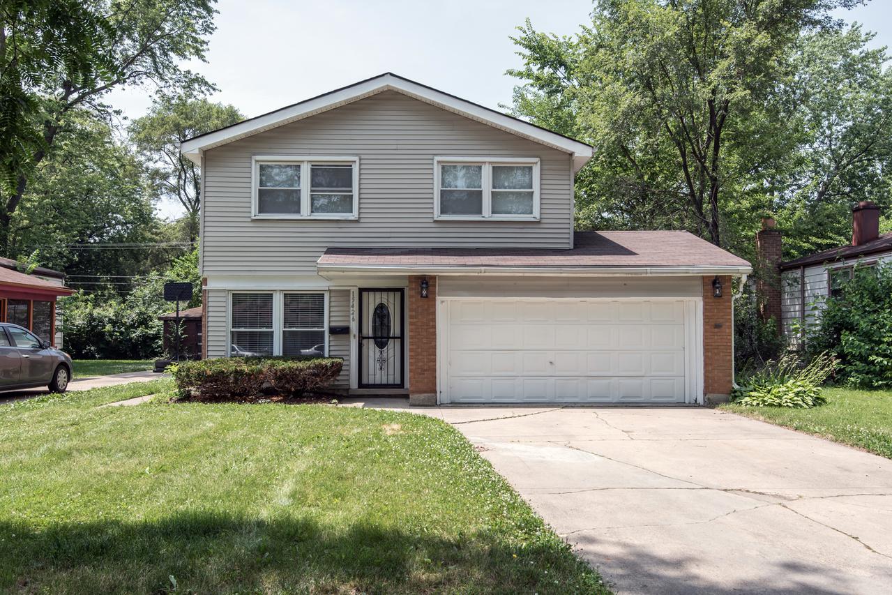 15426 Minerva Ave., Dolton, IL 60419