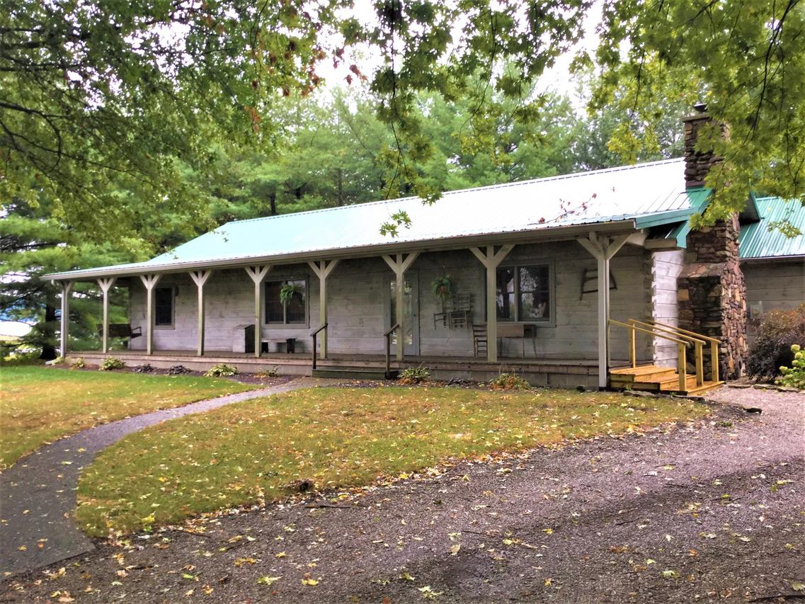328 N Ridge St., Arcola, IL 61910