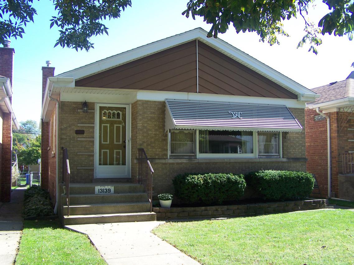 13139 S Brandon Ave., Chicago, IL 60633