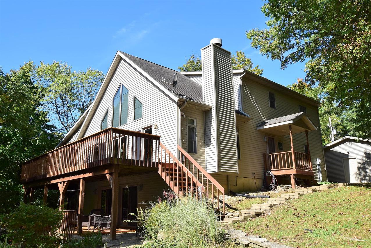 31 Acapulco Dr., Putnam, IL 61560