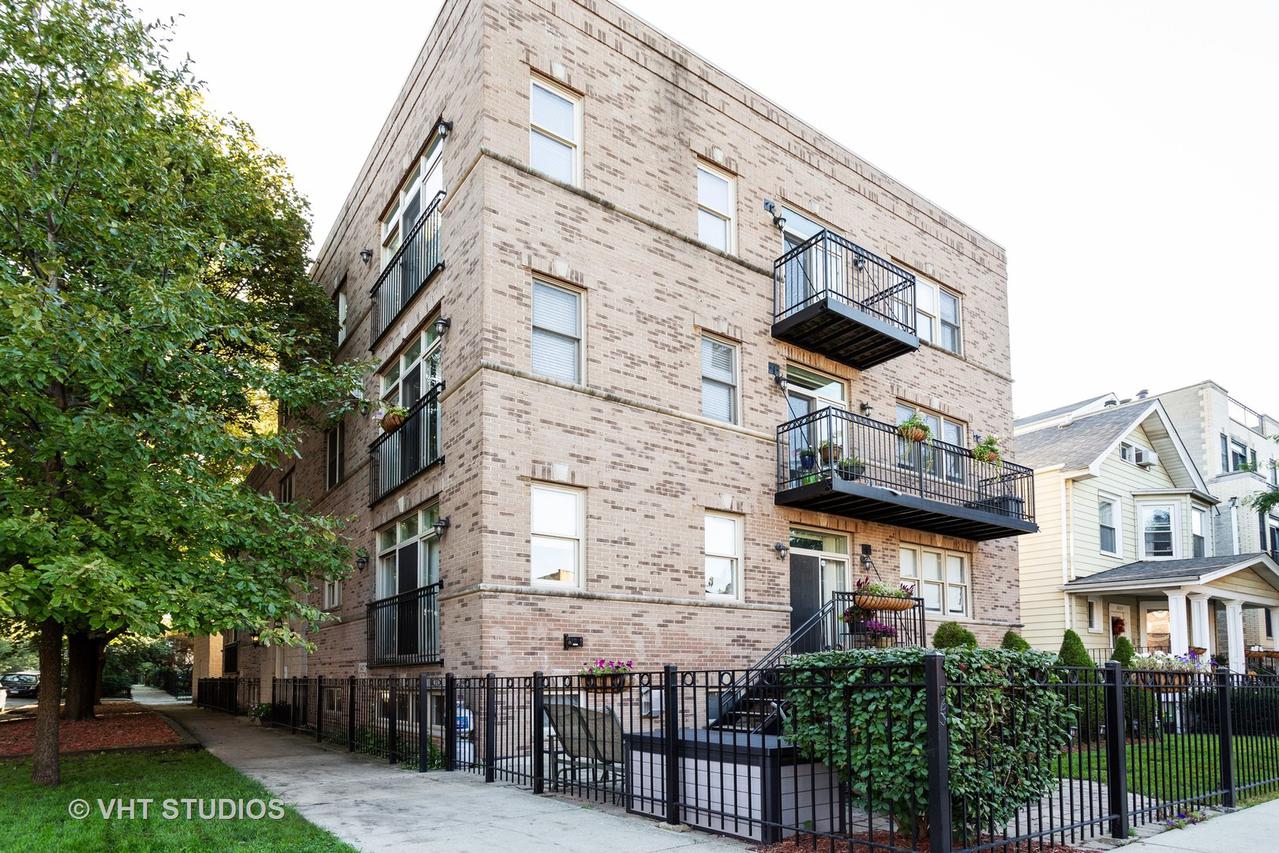 1947 W Fletcher St. #PH, Chicago, IL 60657