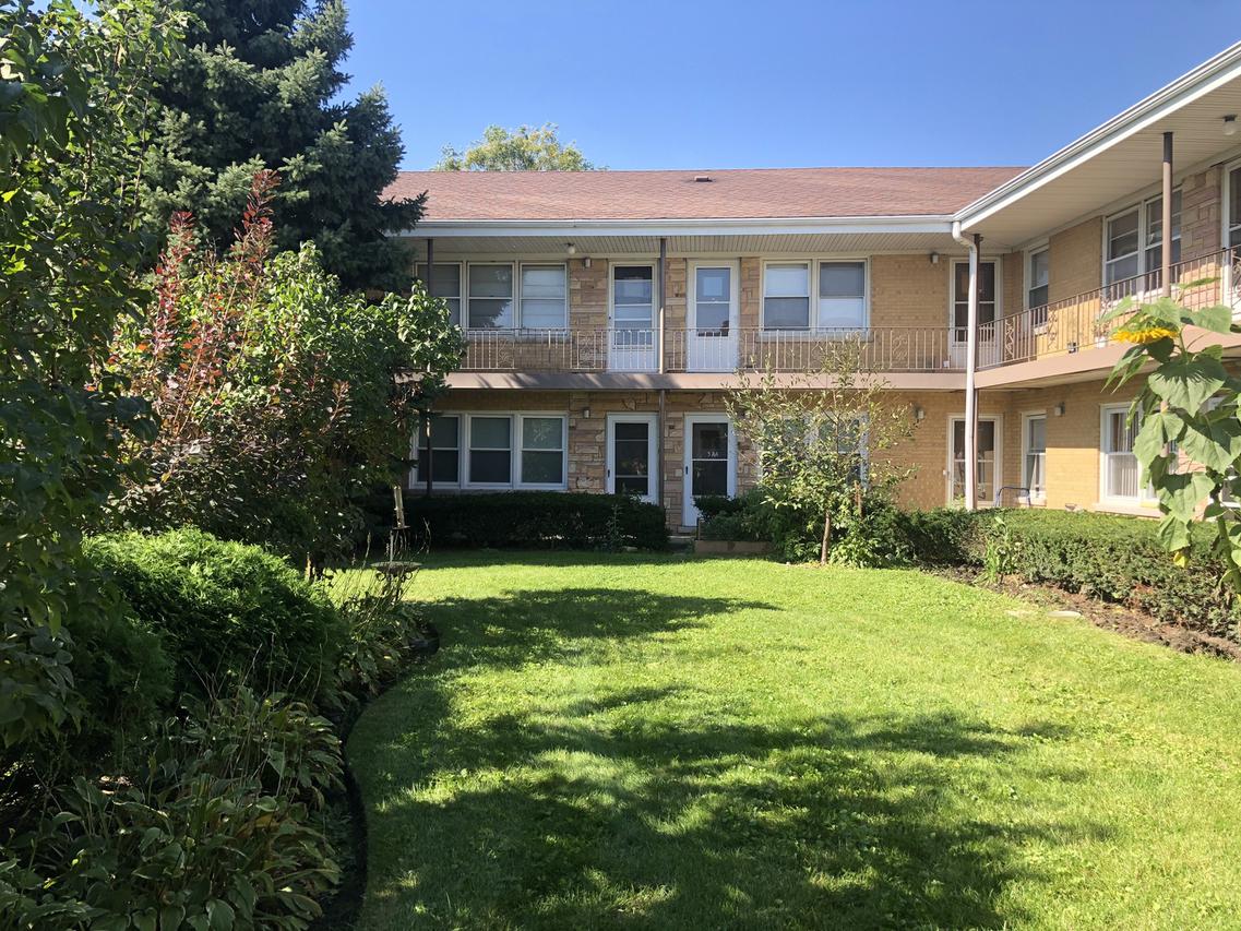 5916 N Odell Ave. #3AA, Chicago, IL 60631