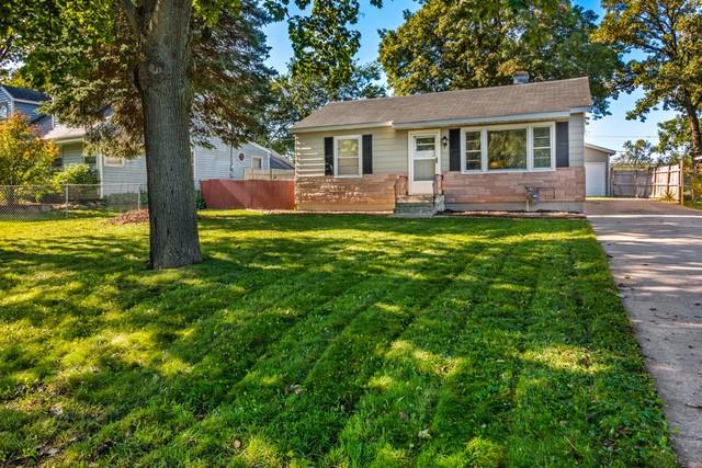 33258 N Battershall Rd., Grayslake, IL 60030