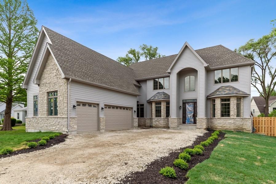 3607 Linneman St., Glenview, IL 60025