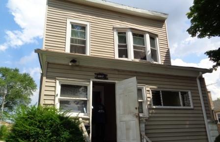 11917 S Lafayette Ave., Chicago, IL 60628
