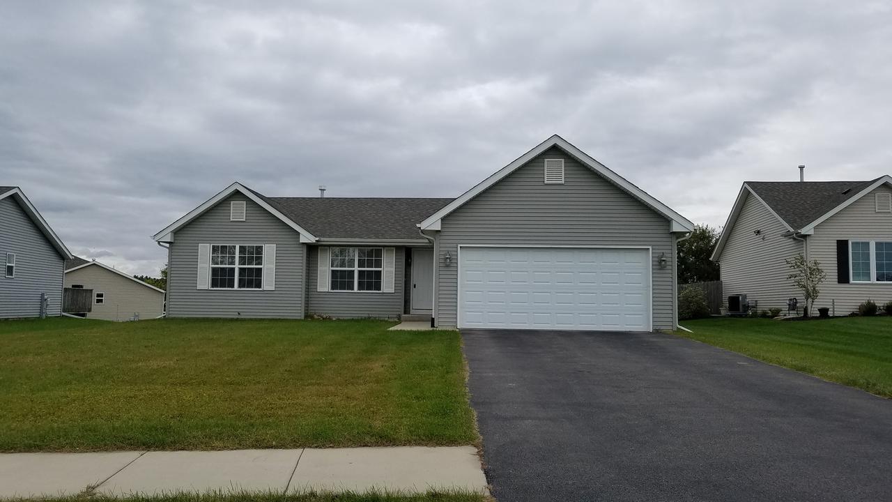 8411 Crooked Bend Rd., Machesney Park, IL 60115