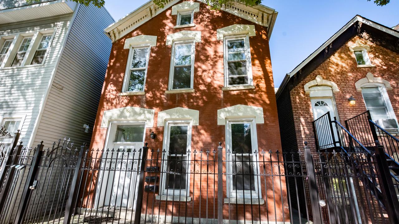 1530 W Thomas St., Chicago, IL 60642